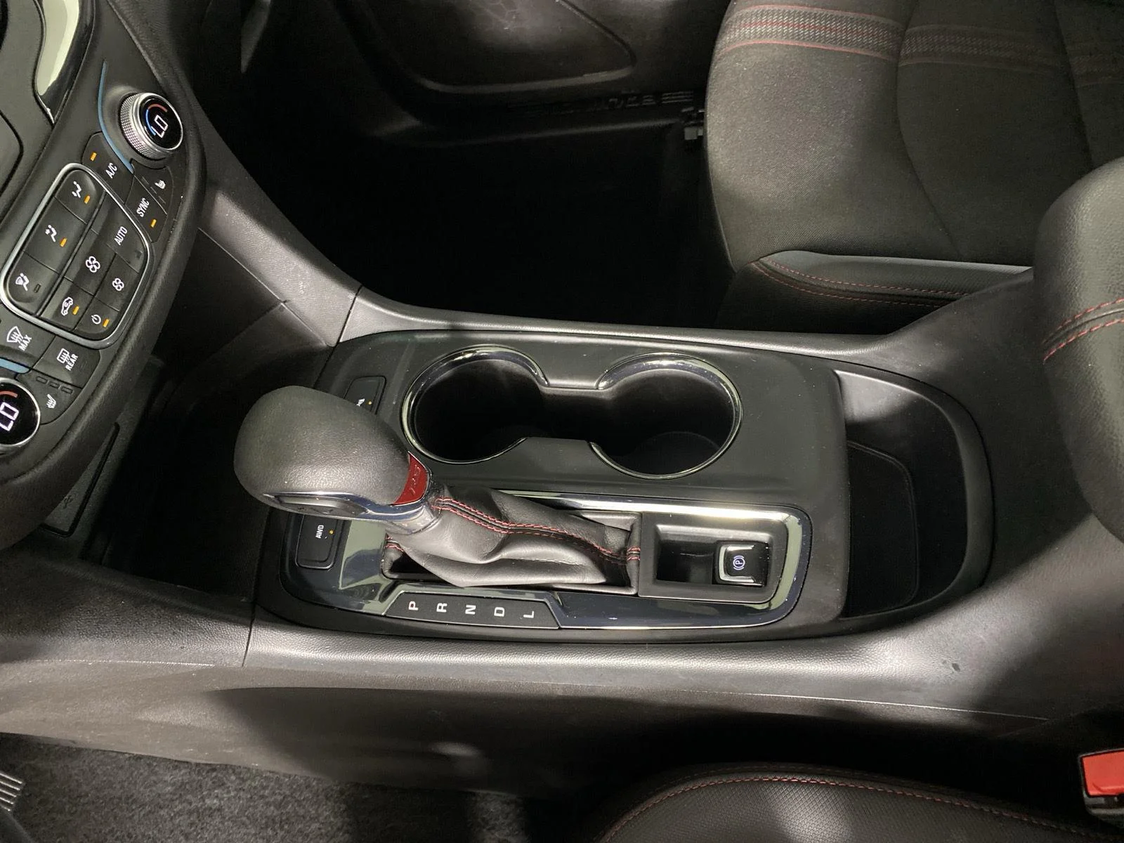 Used 2024 Riptide Blue Metallic Chevrolet RS image 22