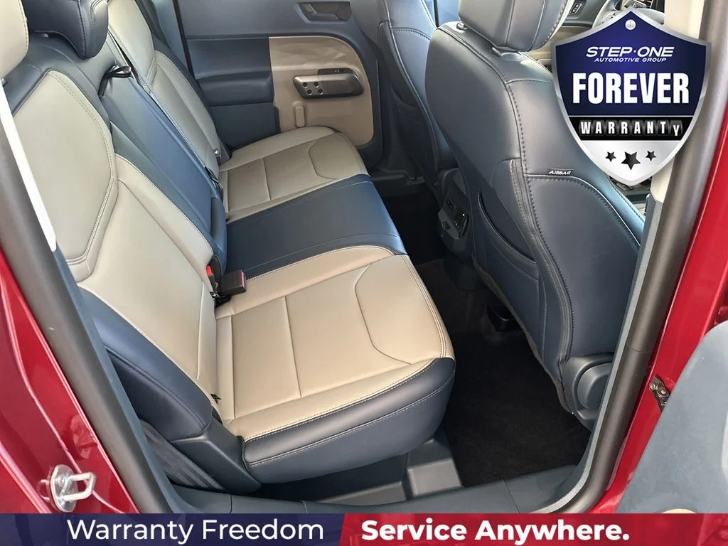 Used 2025 Red Ford Lariat image 33