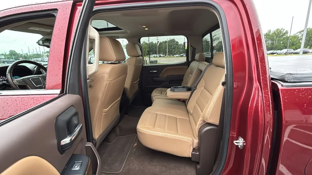 Used 2017 Red GMC Denali image 26