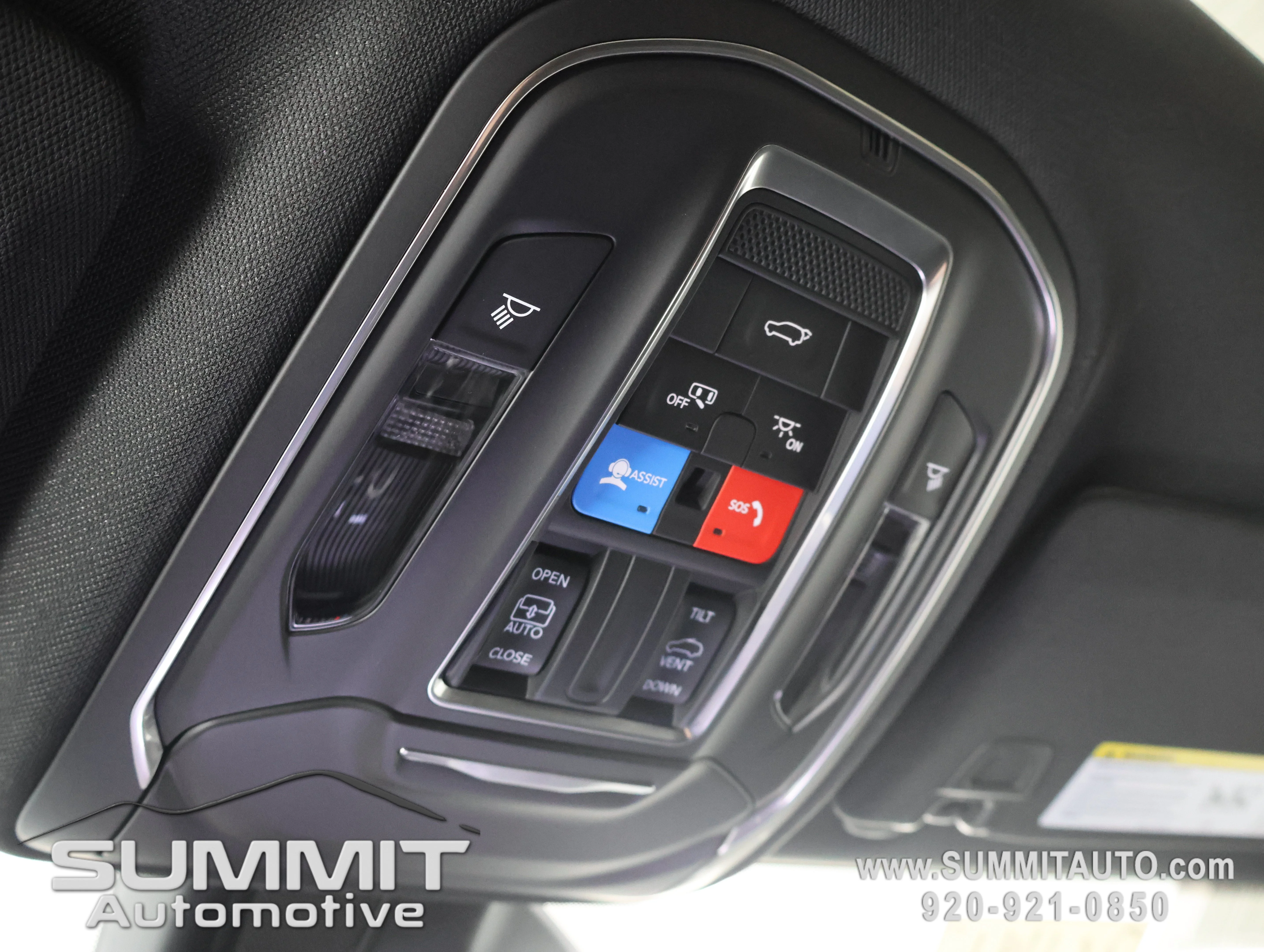 New 2026 Baltic Gray Metallic Clearcoat Jeep Altitude image 62