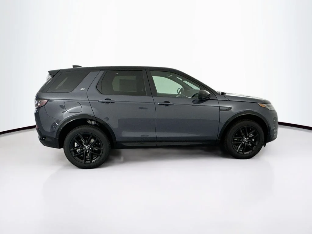 New 2026 Varesine Blue Land Rover Landmark image 4