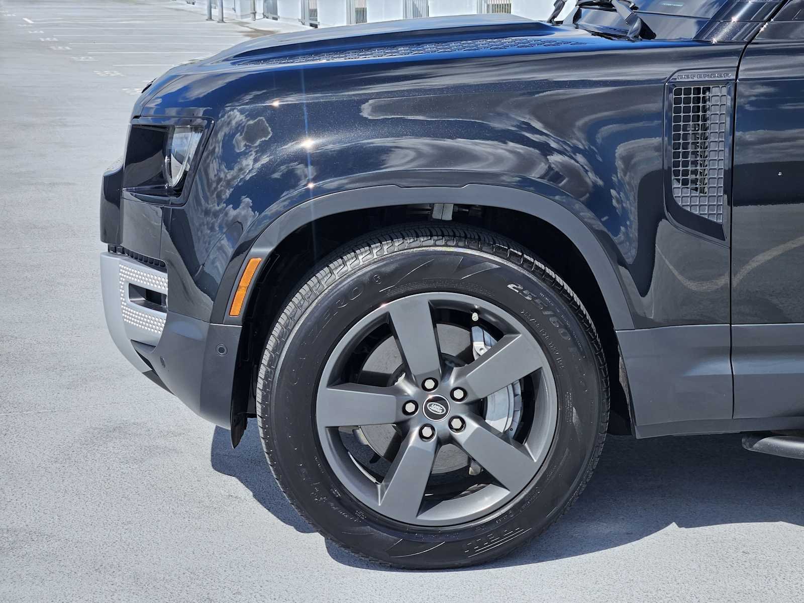 Certified Used 2025 Santorini Black Metallic Land Rover S image 11