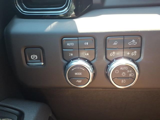 2026 GMC Sierra 2500HD AT4 - Photo 14