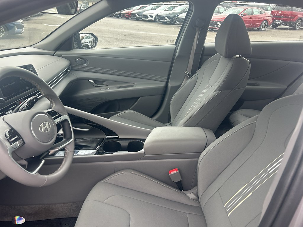 Used 2026 Fluid Metal Hyundai SEL Sport Premium image 10