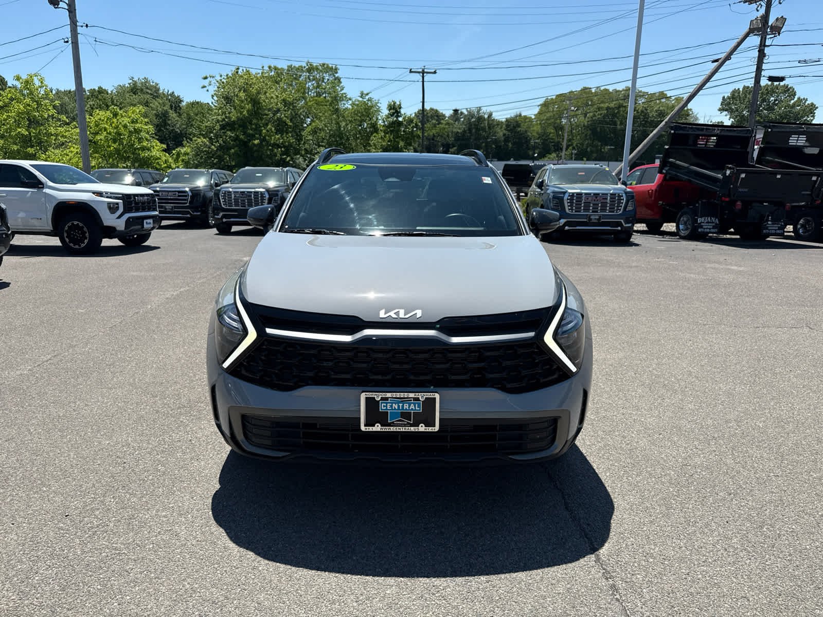 Used 2023 Gray Kia X-Line image 8