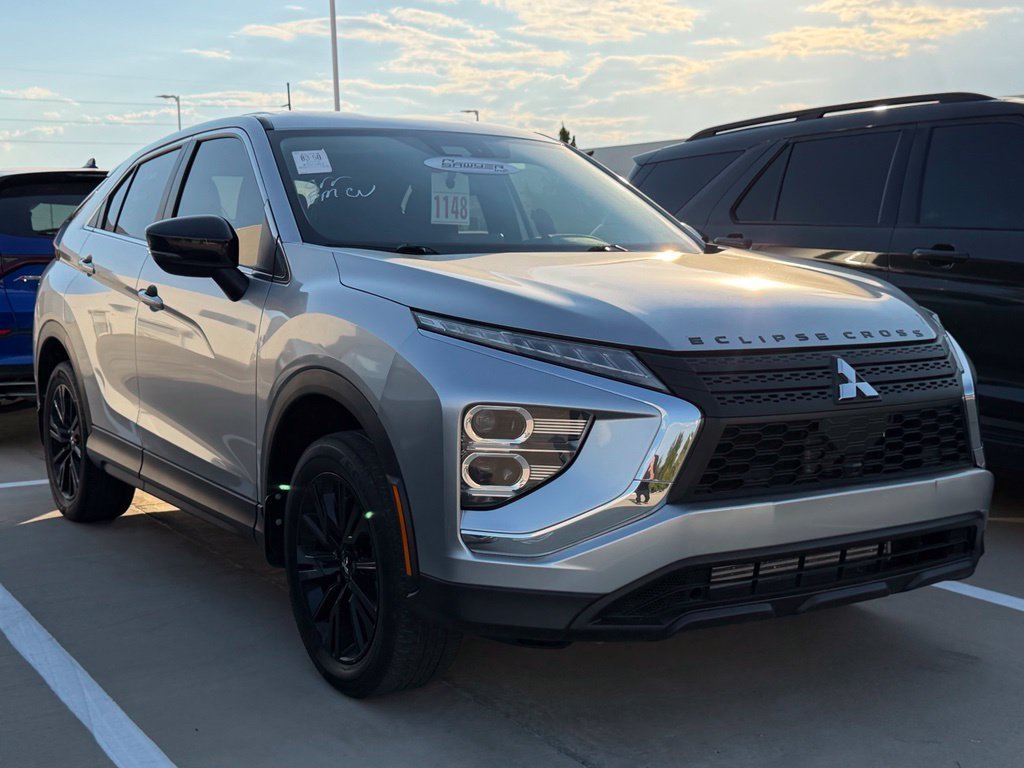 2023 Mitsubishi Eclipse Cross LE