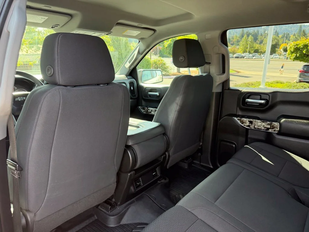 Used 2021 White Chevrolet Custom Trail Boss image 31