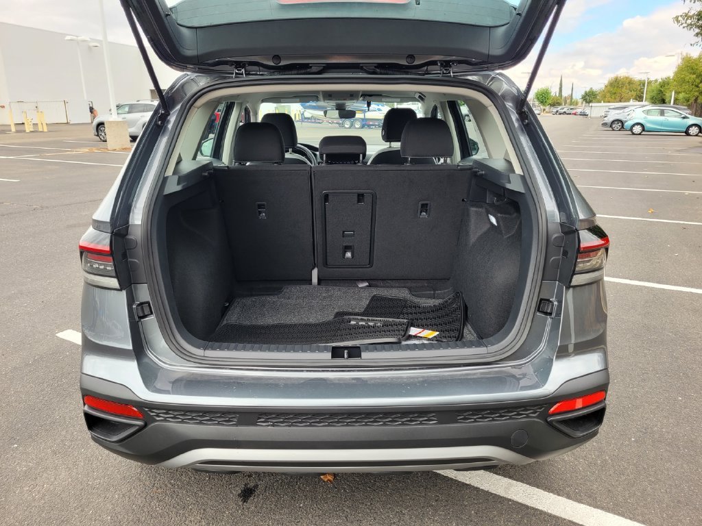 New 2027 Gray Volkswagen 1.5T S image 27