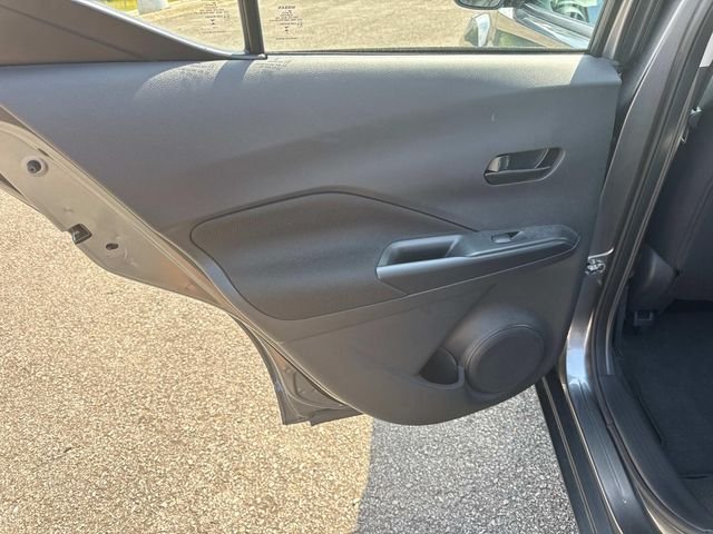 Used 2023 Gray Nissan S image 16