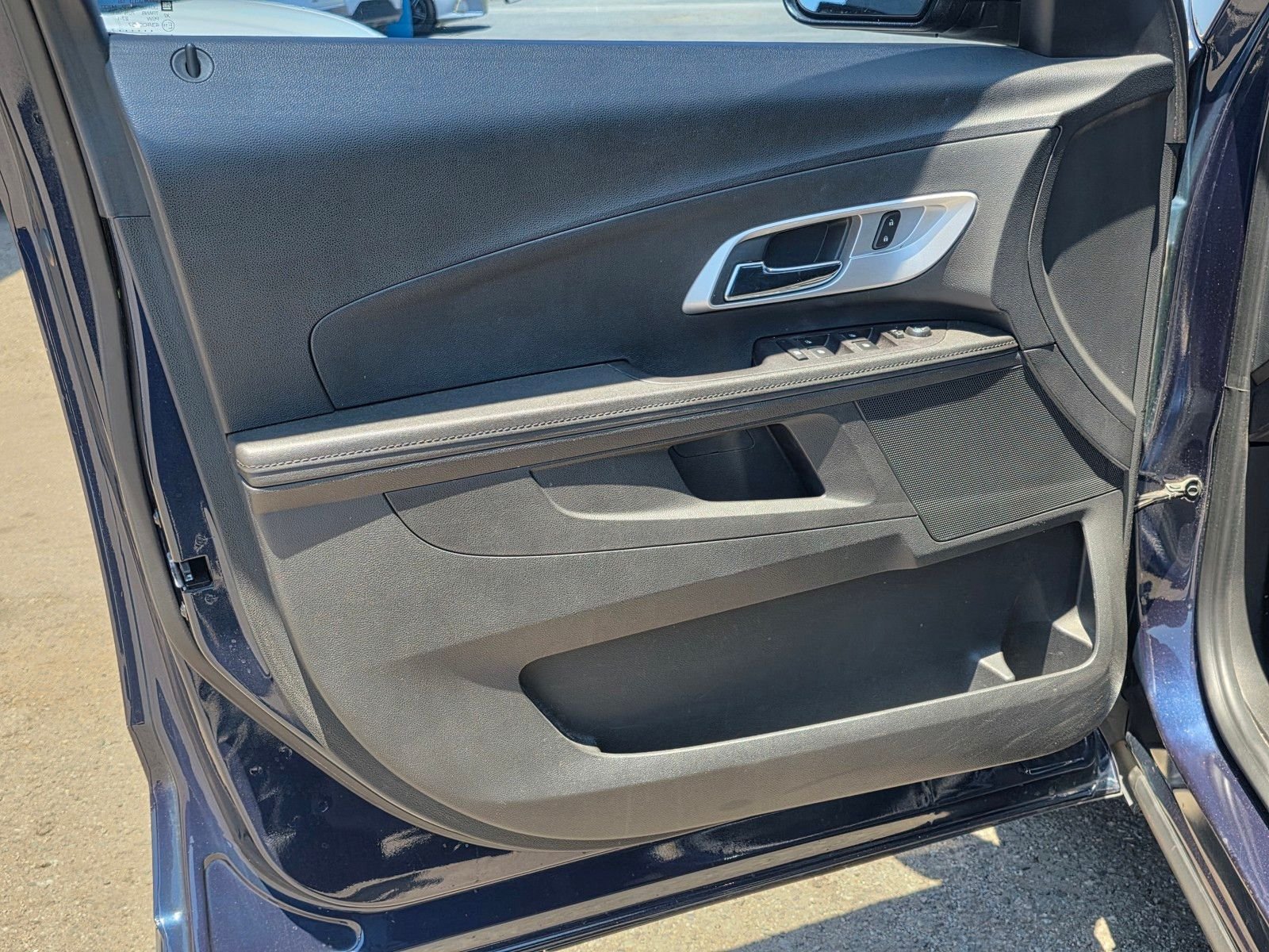 Used 2017 Blue Velvet Metallic Chevrolet LS image 16