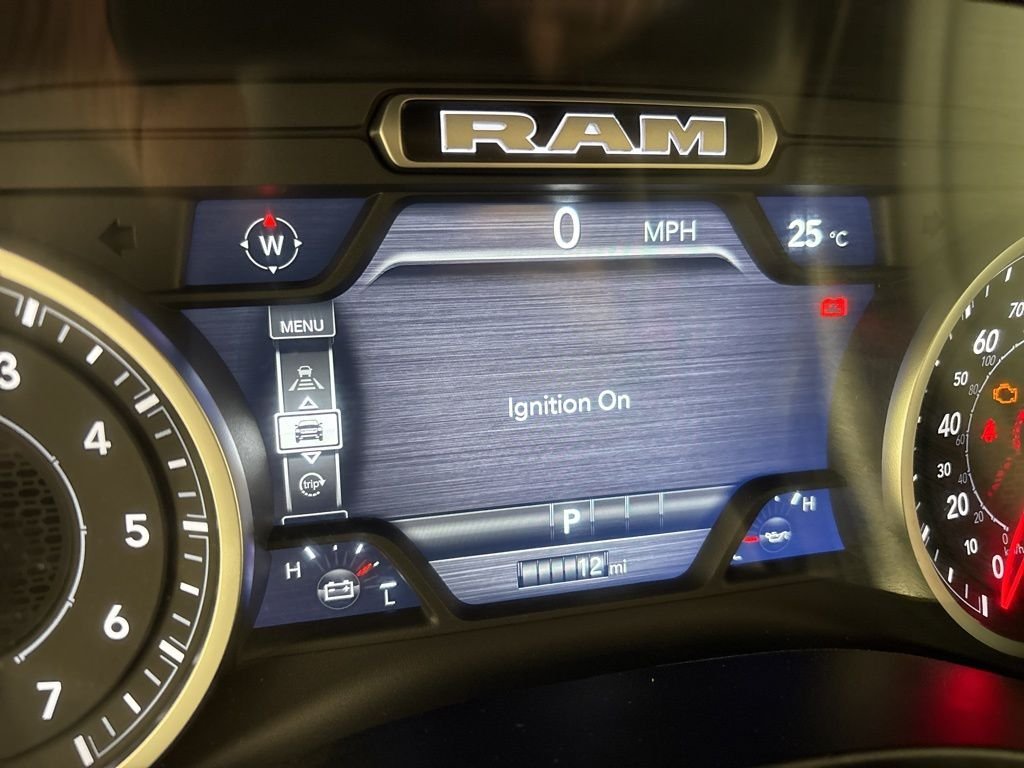 New 2026 Diamond Black Crystal Pearlcoat RAM Express image 29