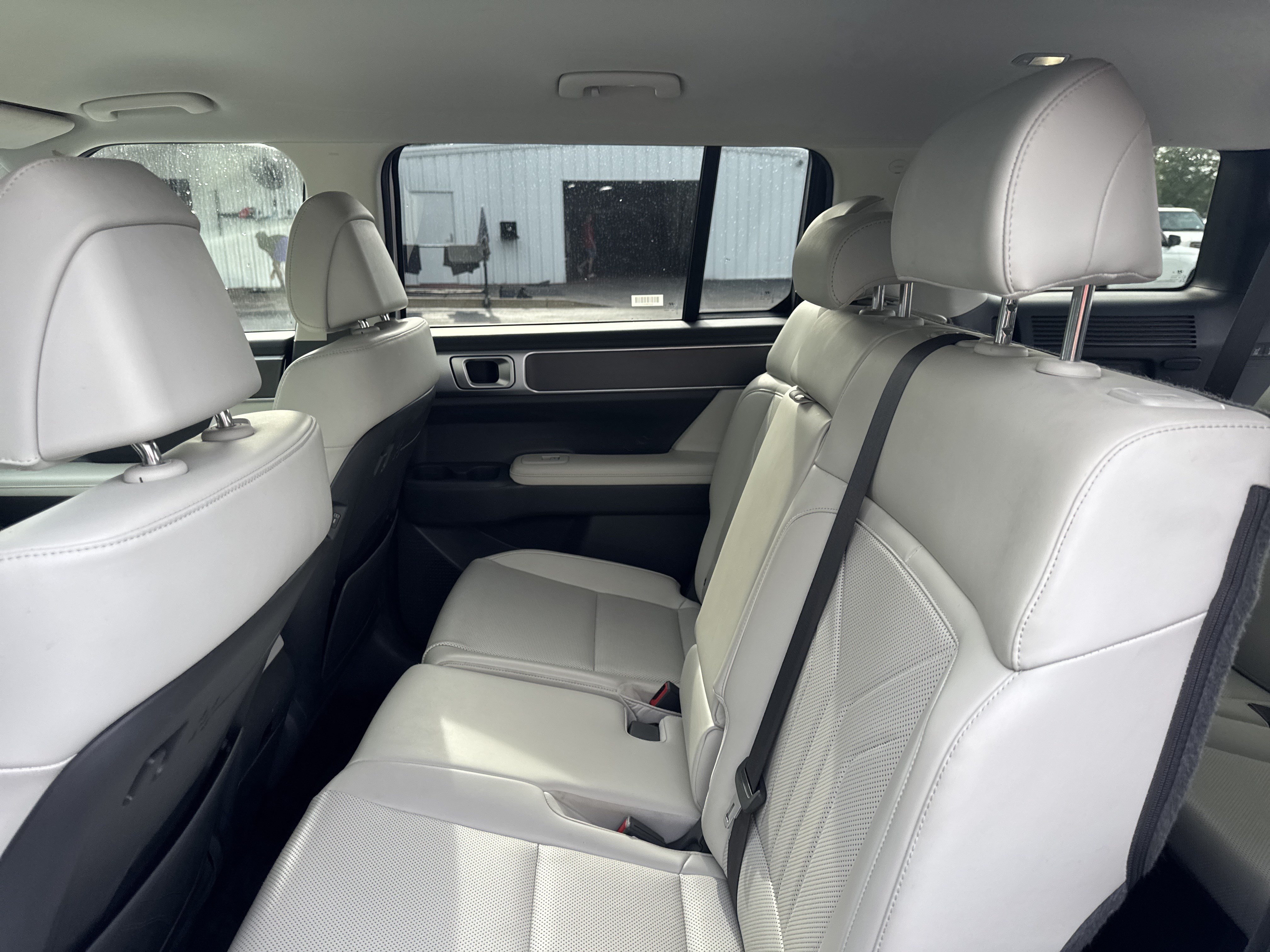 Used 2025 Serenity White Hyundai SEL image 23