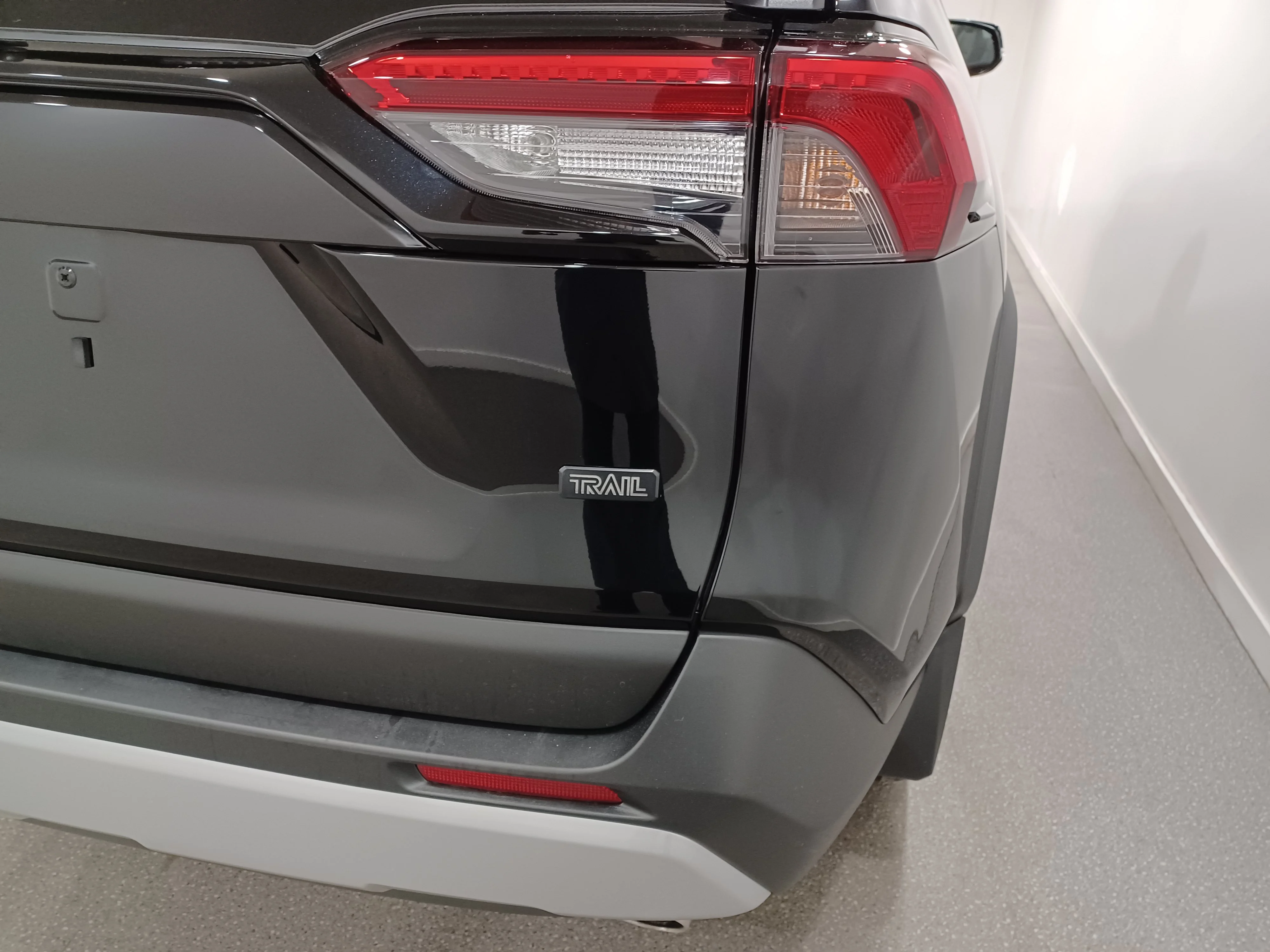 Certified Used 2025 Midnight Black Metallic Toyota Trail AWD*Adaptive Cruise | Htd Leather | Sunroof | Htd Wheel | Lane Keep Assist | Blind Spot Detect image 23
