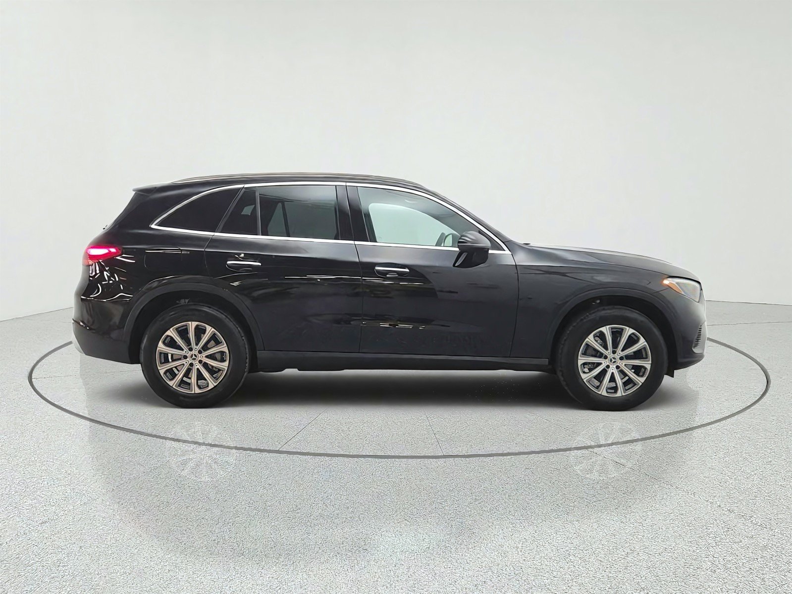 Certified Used 2026 Black Mercedes-Benz GLC 300 SUV image 4