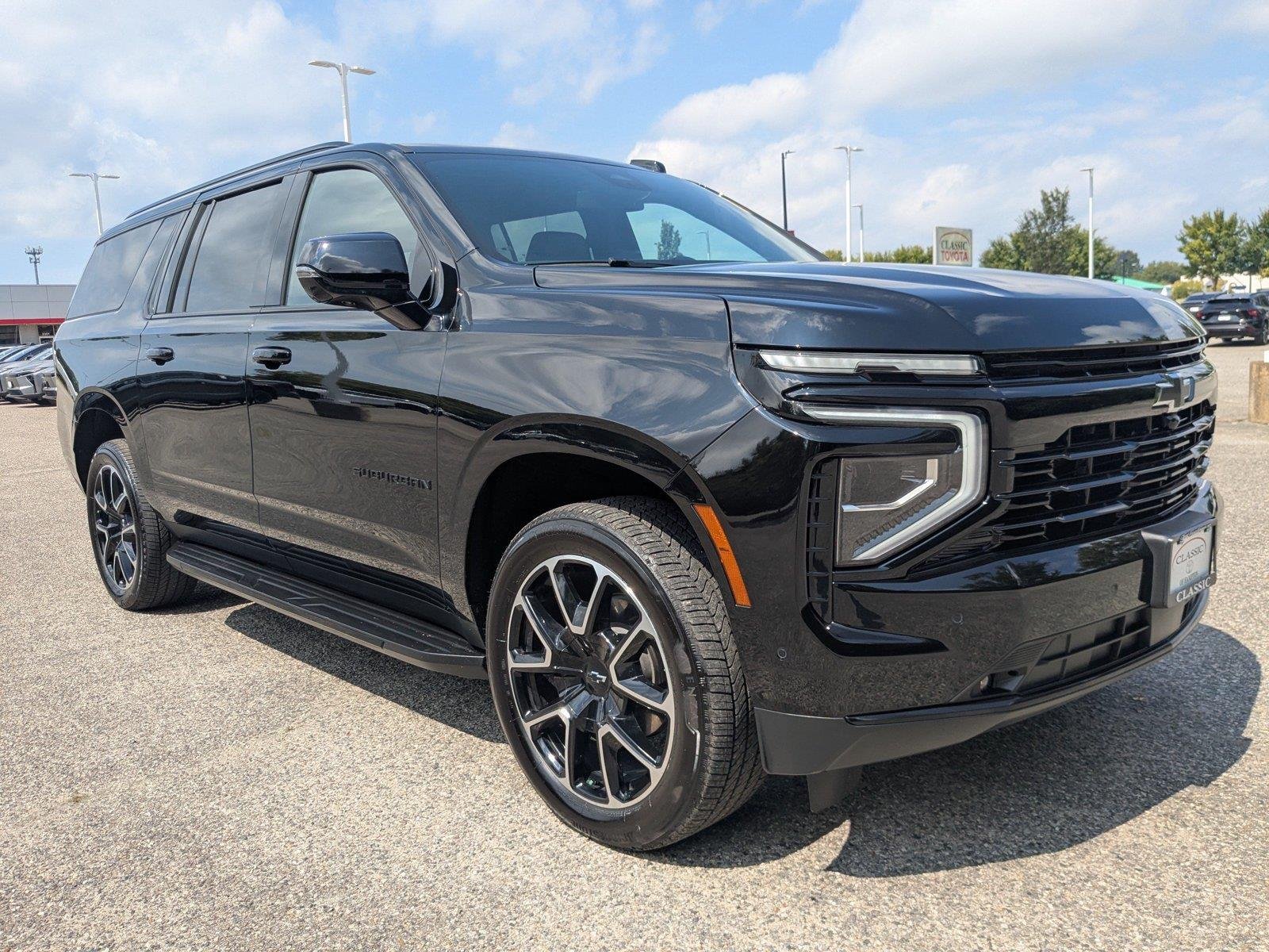 Used 2025 Black Chevrolet RST image 2