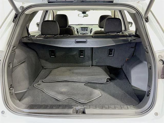 Used 2023 Summit White Chevrolet LT image 23