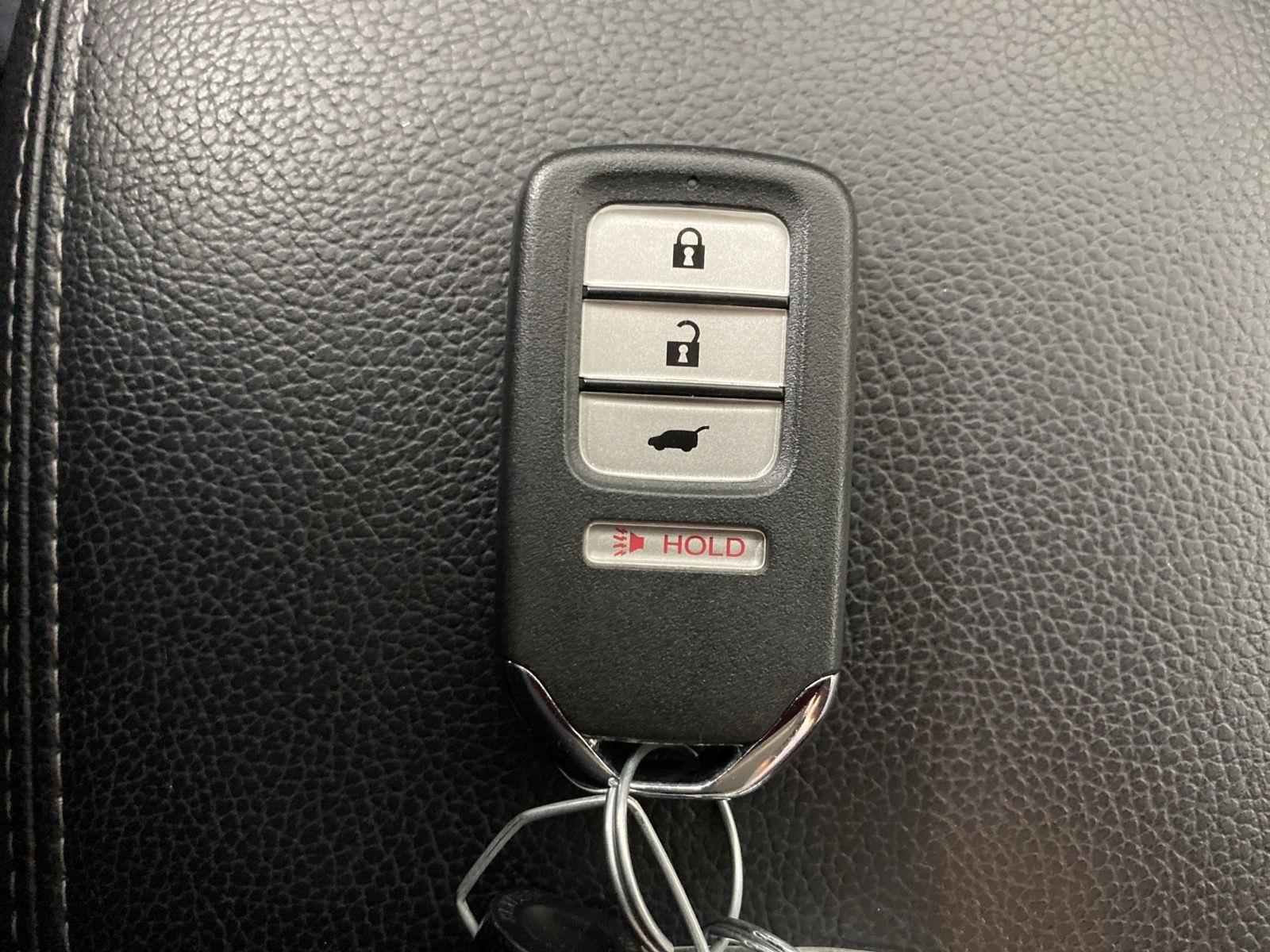 Used 2016  Honda EX-L image 18