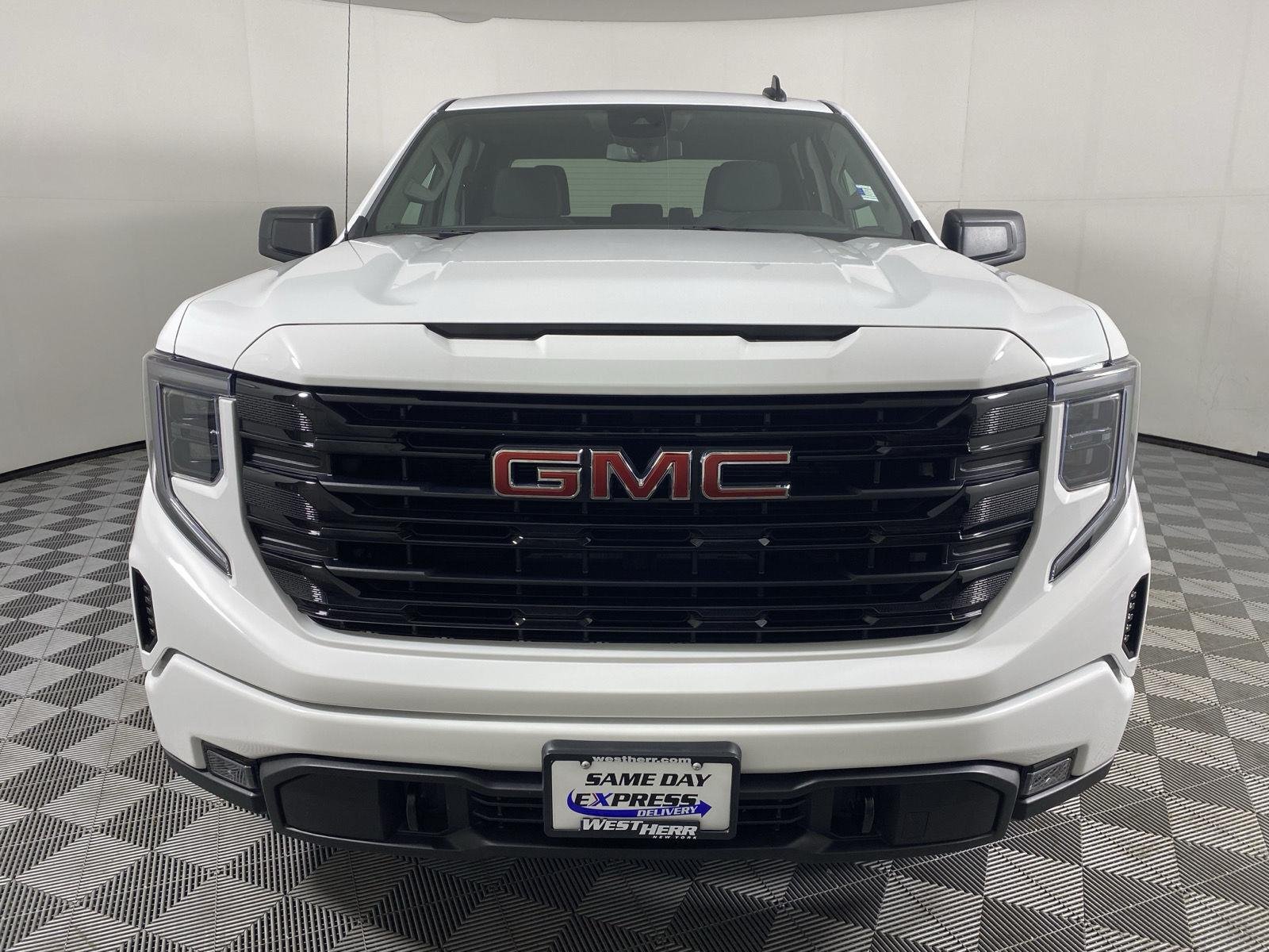 Used 2024 Summit White GMC Elevation image 6