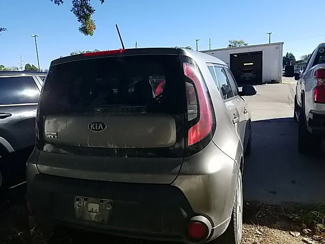 Used 2015 Gray Kia Base image 21