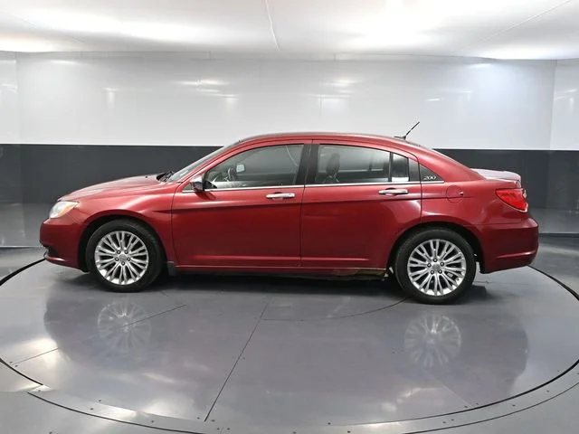 2012 Chrysler 200 Limited - Photo 8