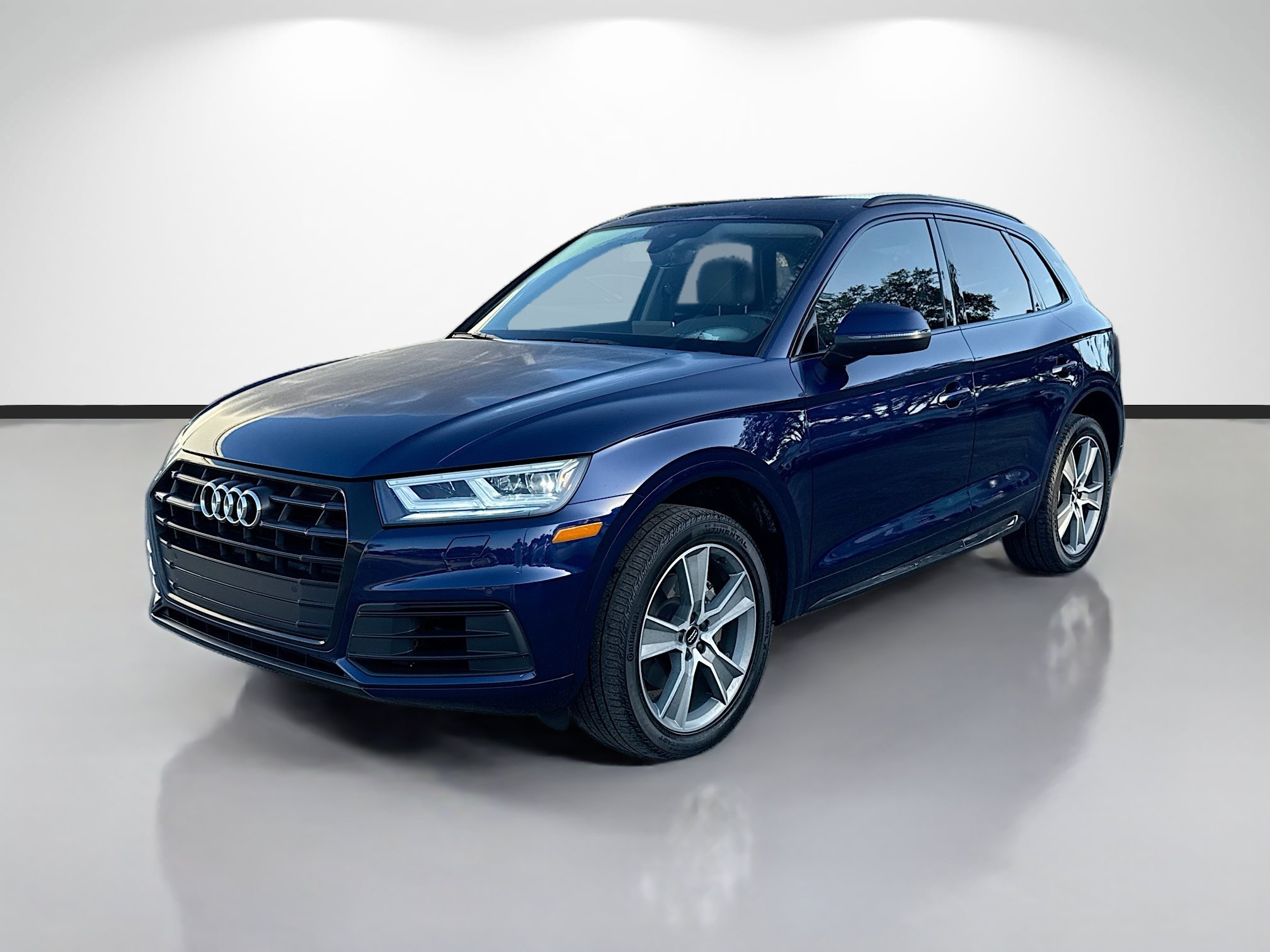 Used 2020 Navarra Blue Metallic Audi Premium Plus image 7