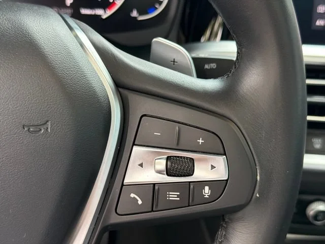 Used 2020 Black BMW 330i image 25