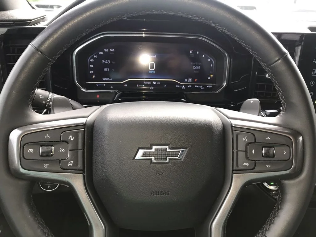 Used 2023 Gray Chevrolet ZR2 image 14