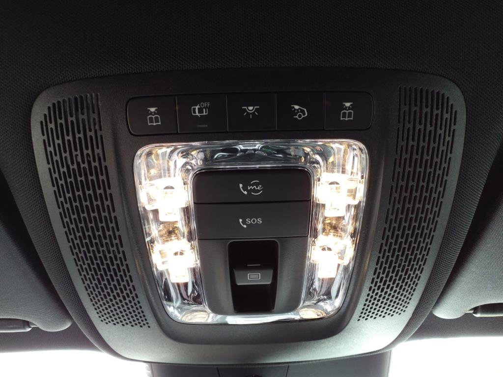 Certified Used 2025 Cirrus Silver Met Mercedes-Benz GLA 250 image 20