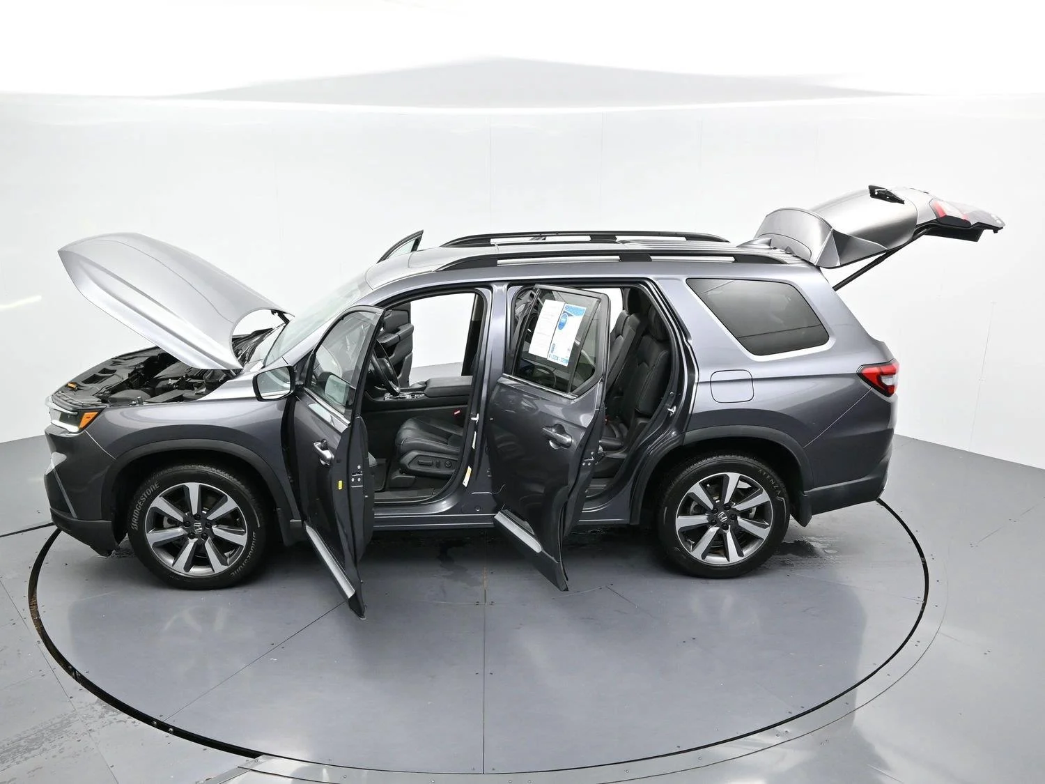 Used 2024 Modern Steel Metallic Honda Touring image 46