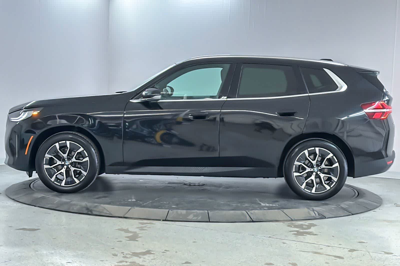 Used 2026 Black Sapphire Metallic BMW 30 xDrive image 5