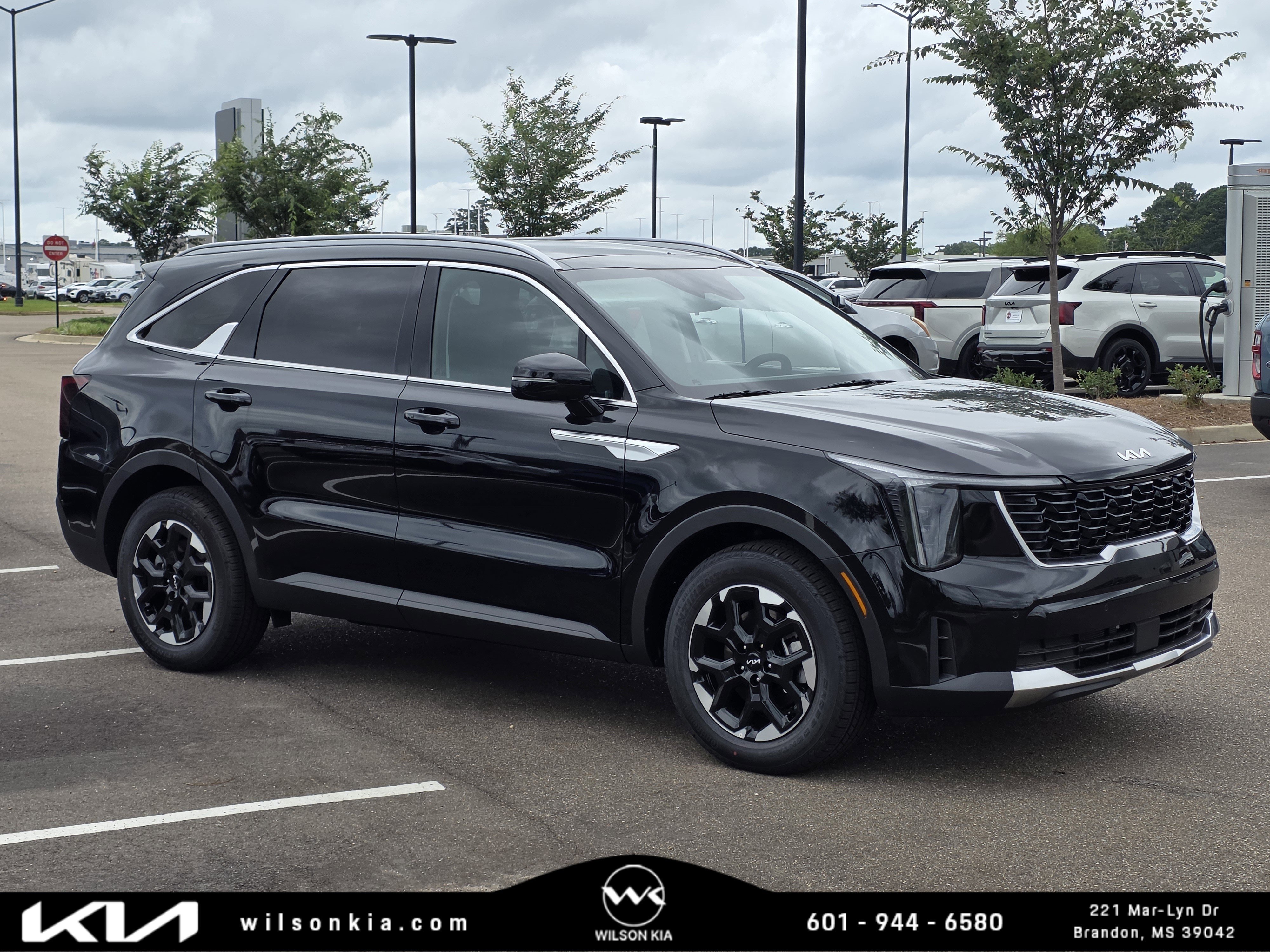 2026 Kia Sorento S AT's photo