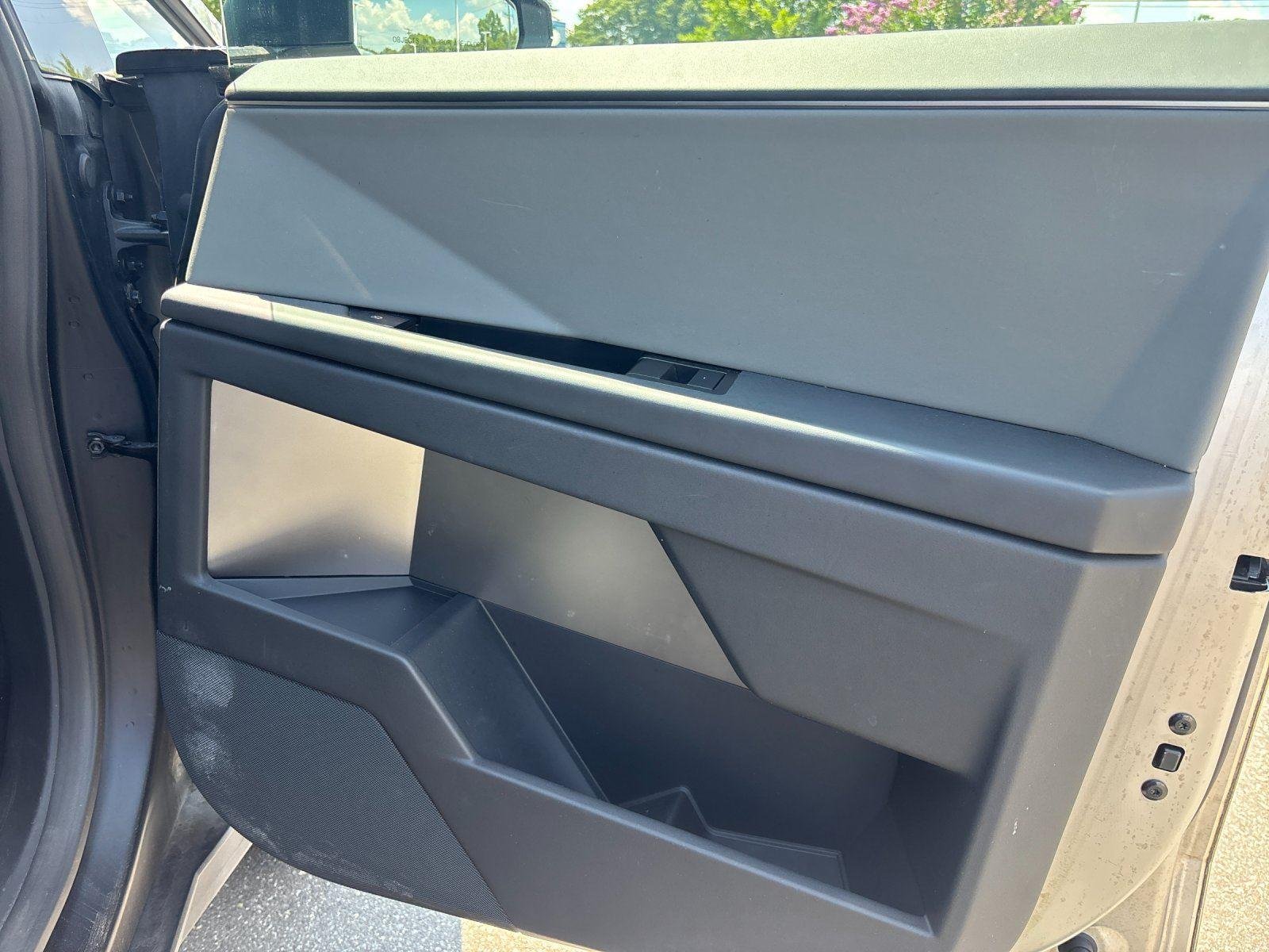 Used 2024  Tesla Cyberbeast image 38