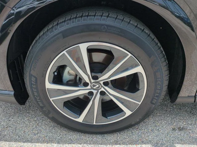 Certified Used 2025 CAVIAR Lexus 350 image 11