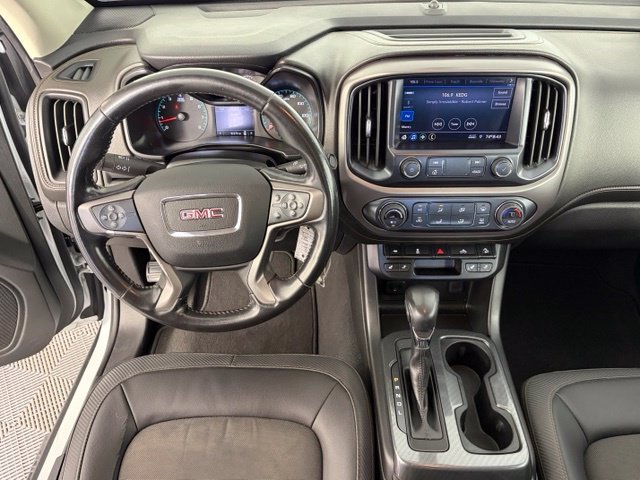 Certified Used 2022 White GMC AT4 w/Cloth image 33