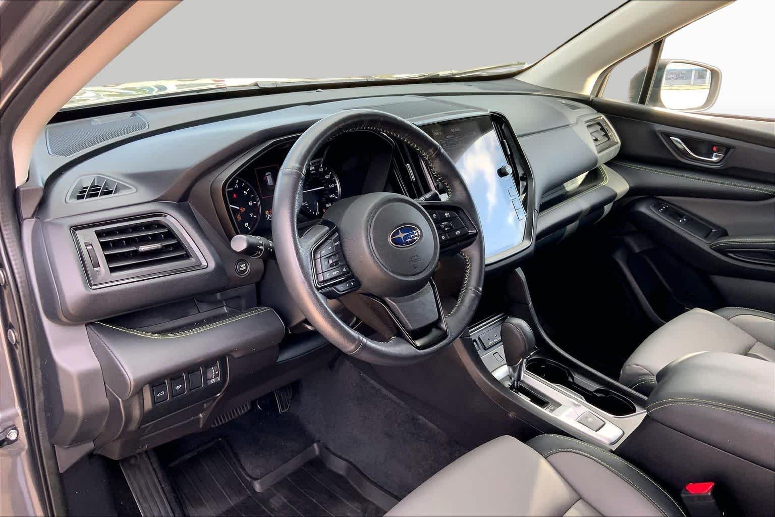 Used 2023 Magnetite Gray Metallic Subaru Onyx Edition image 18