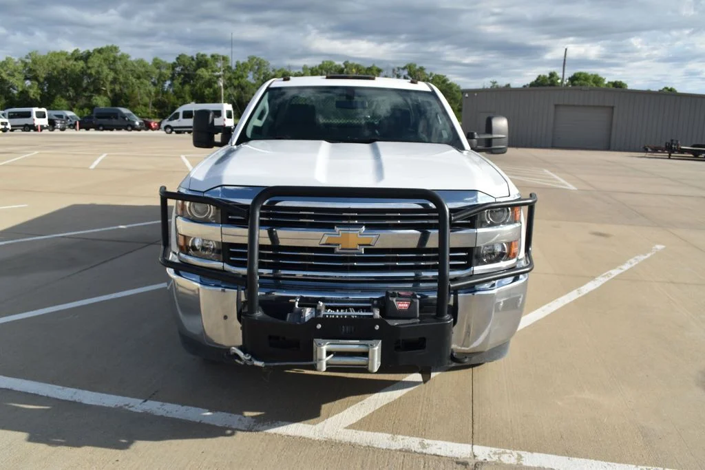 Used 2015 White Chevrolet Work Truck image 3