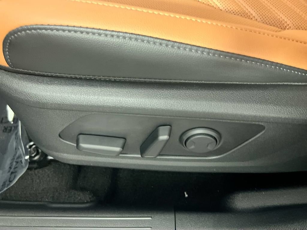 New 2026 Wolf Gray Kia X-Line image 15