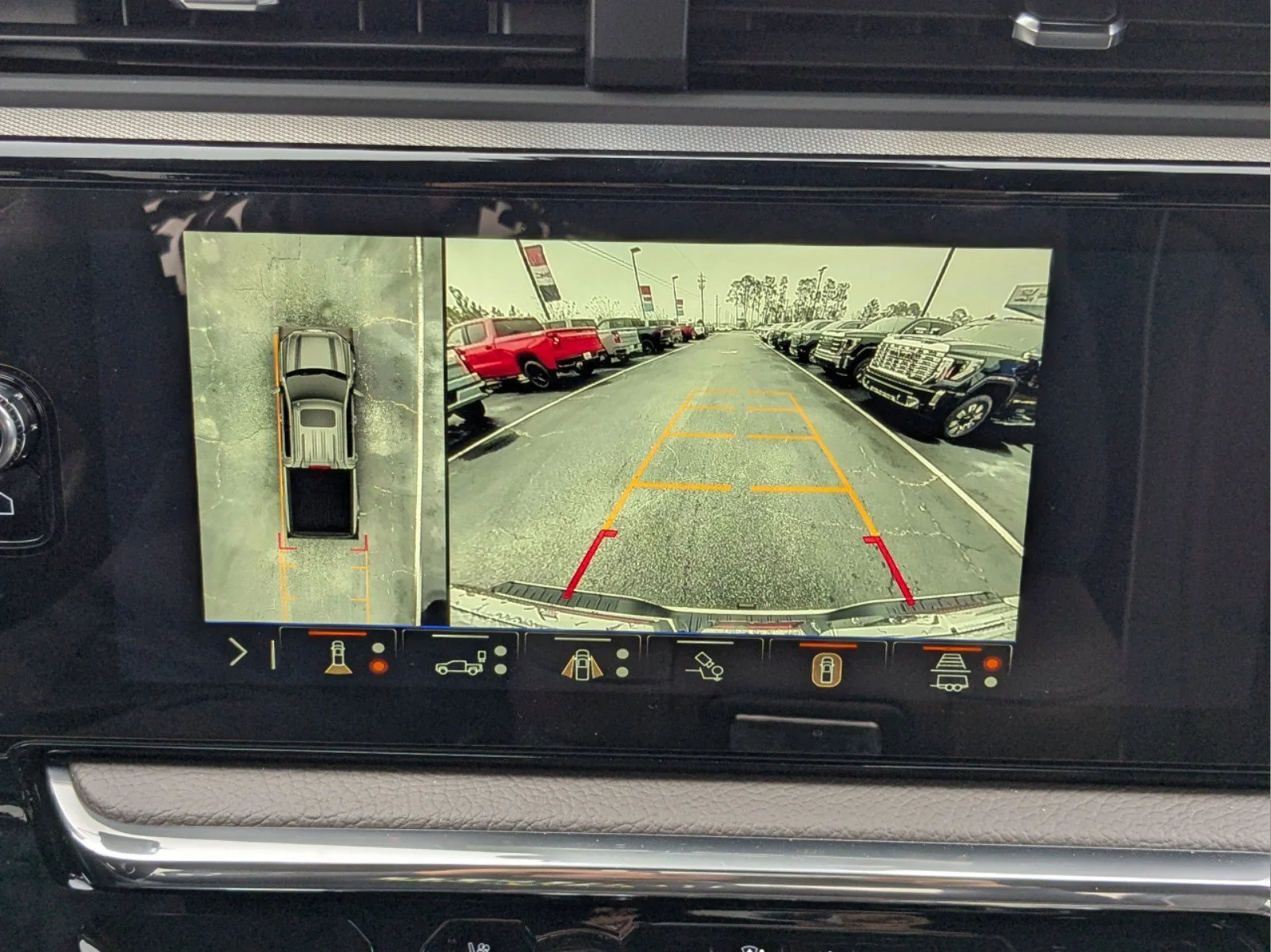 Used 2024 White Frost Tricoat GMC Denali image 19
