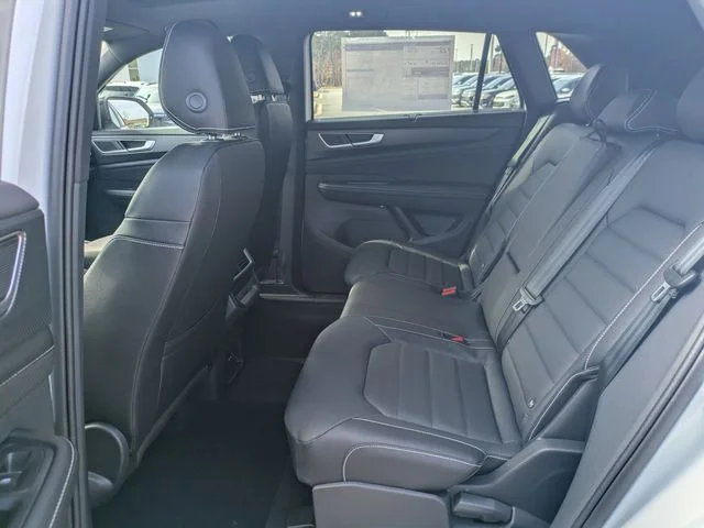 2026 Volkswagen Atlas Cross Sport SEL R-LINE - Photo 16