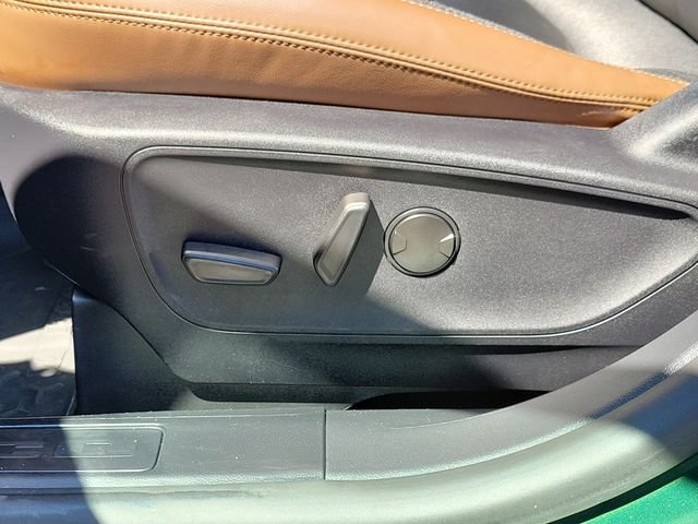 Used 2023 Green Ford Outer Banks image 10