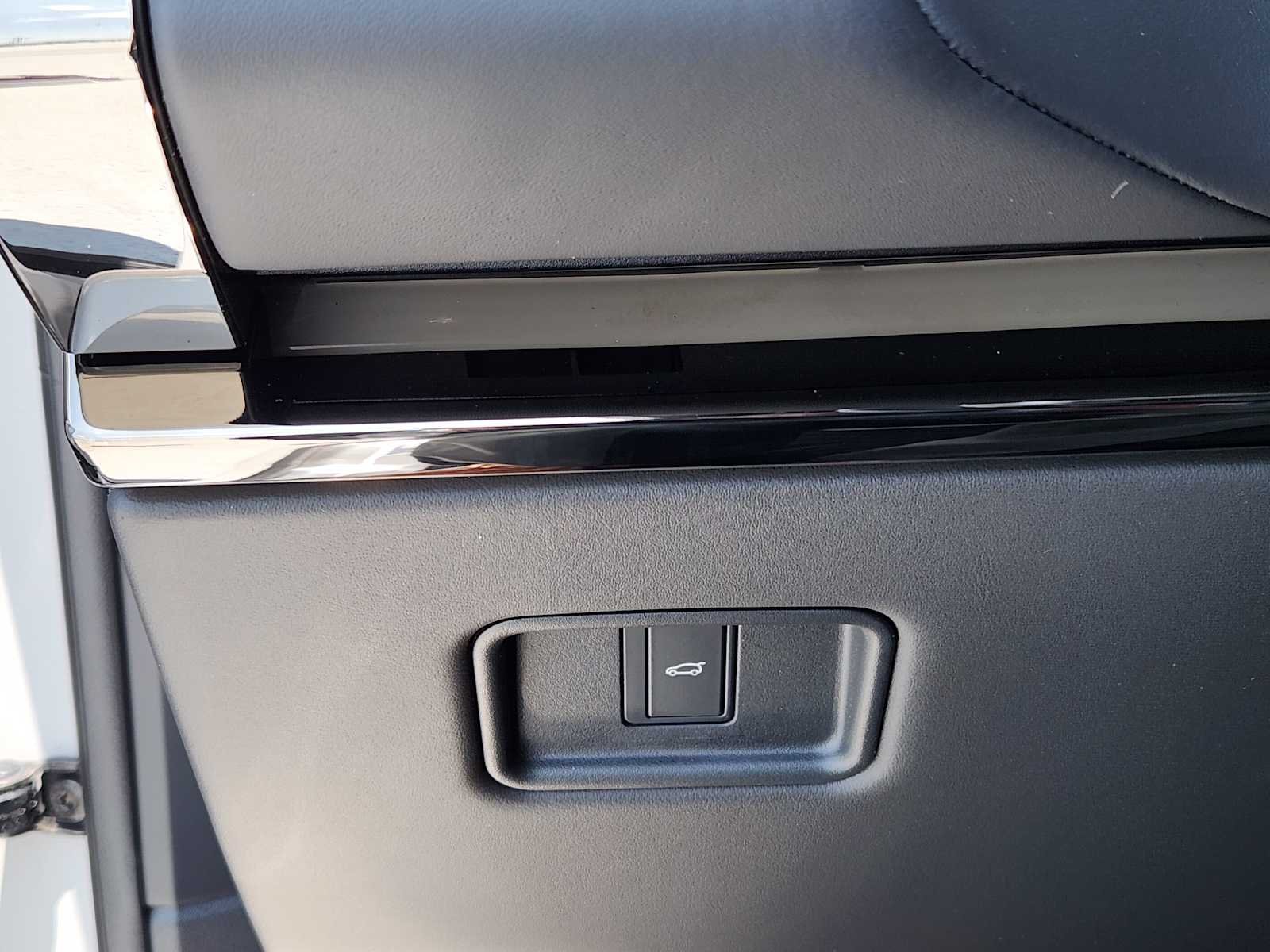 New 2026 Borasco Grey LAND ROVER Dynamic SE image 20