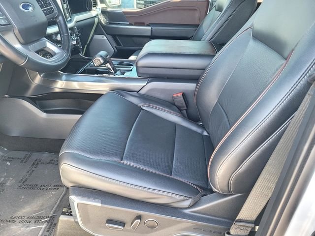 Used 2022 White Ford Lariat image 11