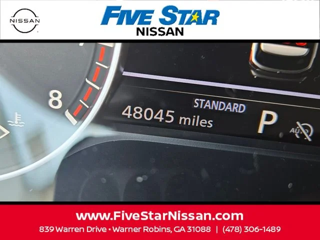 Used 2024 Silver Nissan S image 26