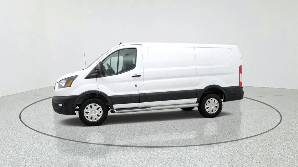 Used 2025 Oxford White Ford T-250 130
