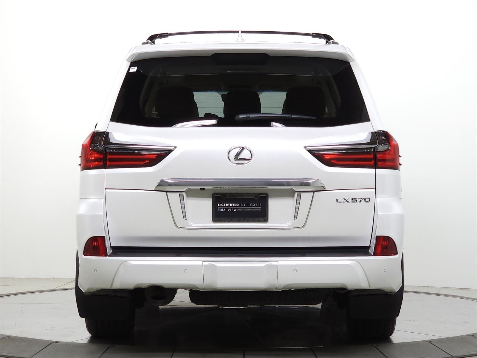 Certified Used 2021 White Lexus Two-Row image 7