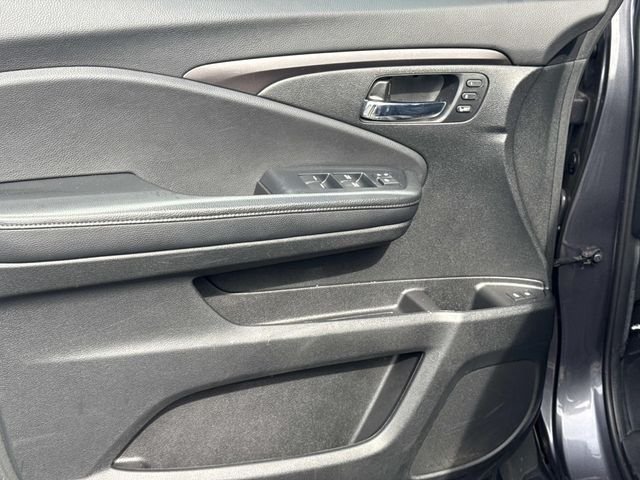 Used 2021 Gray Honda EX-L image 17