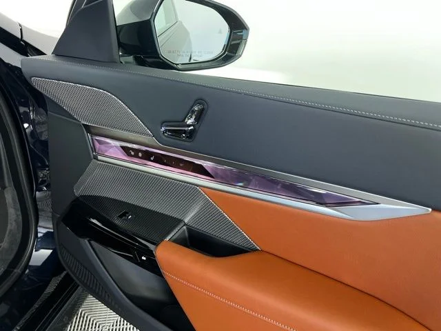 New 2025 Carbon Black Metallic BMW 760i xDrive image 43