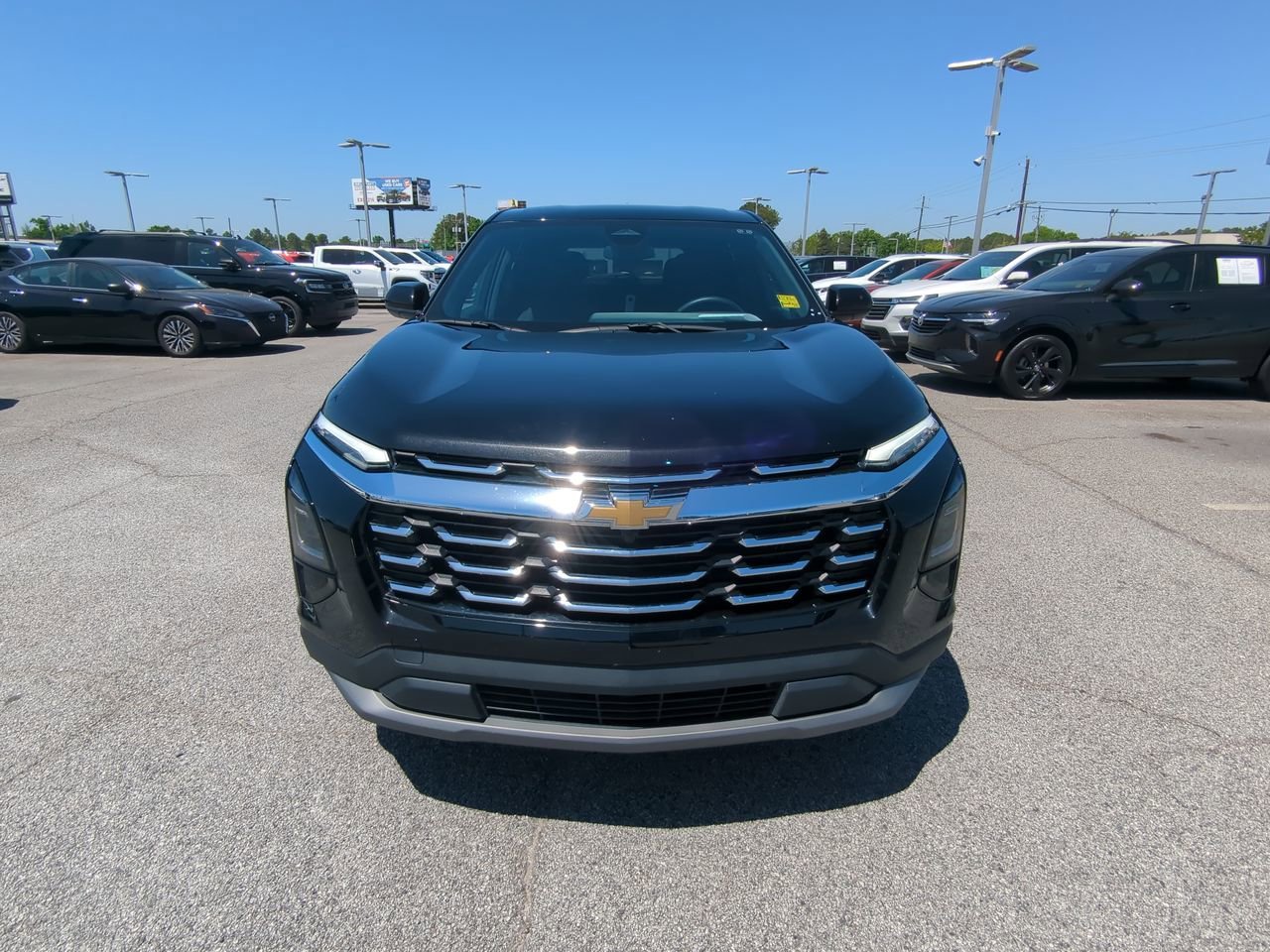 2025 Chevrolet Equinox LT - Photo 8