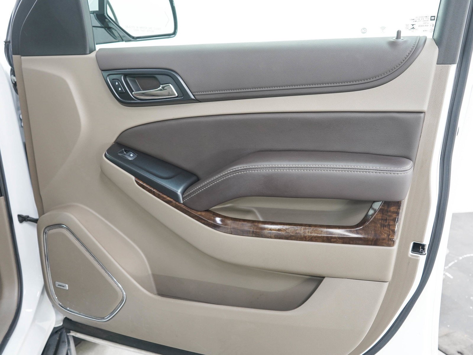 Used 2020 SUMMIT WHITE Chevrolet LT image 12