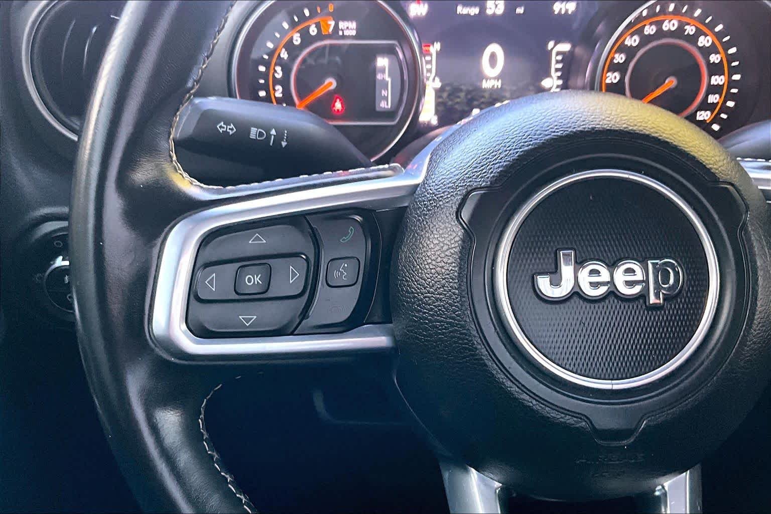 Used 2020 Black Clearcoat Jeep Sport S image 23